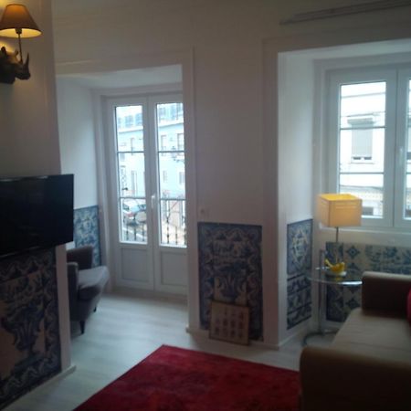 Costa Castle Apartment Лиссабон Номер фото